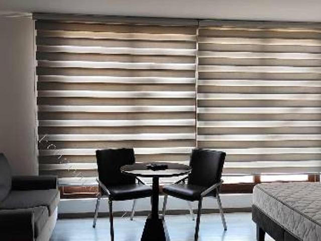 Arriendo estudio amoblado a pasos metro Cumming