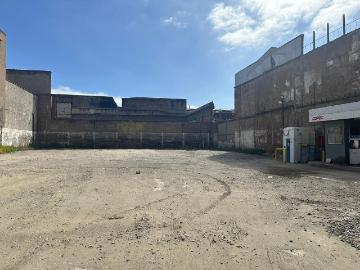 Arriendo Estacionamiento Para Empresas De Transporte