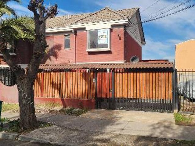 ARRIENDO EXCELENTE CASA,COMO NUEVA,RECIEN AMPLIADA
