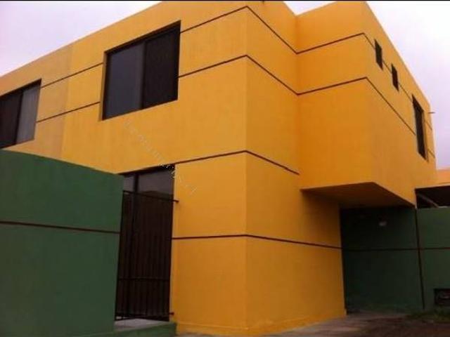 ARRIENDO EXCELENTE CASA JARDINES DEL NORTE I, TRATO DIRECTO