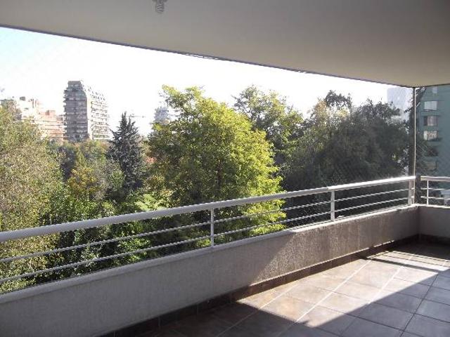 Arriendo Excelente depto. Las Condes