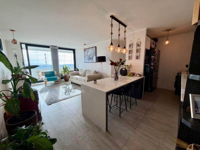 Arriendo Exclusivo Departamento – Av. Gabriela, San Joaquín
