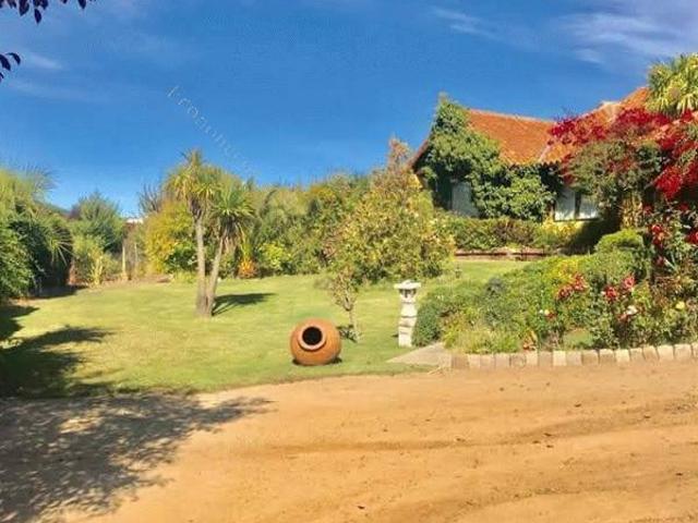 Arriendo Gran Casa Condominio Lomas de Rauquen, Talca