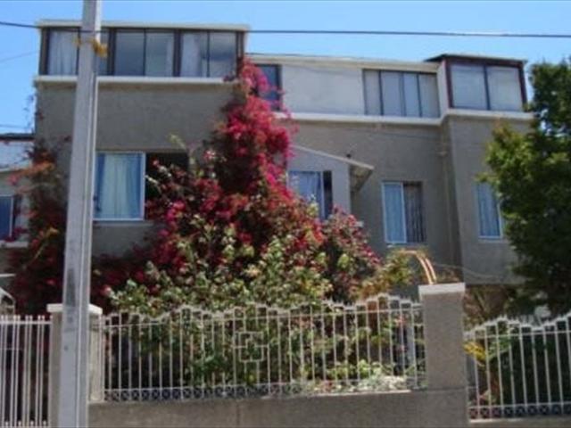 ARRIENDO HABITACIONES AMOBLADAS PARA ESTUDIANTES Y JOVENES PROFESIONALES