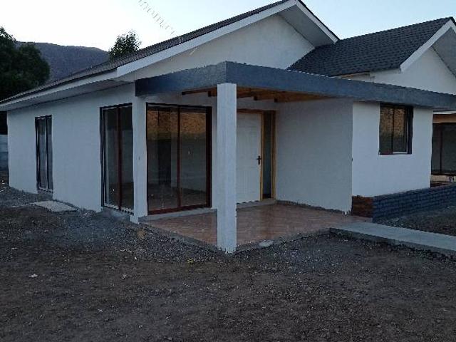 Arriendo hermosa casa