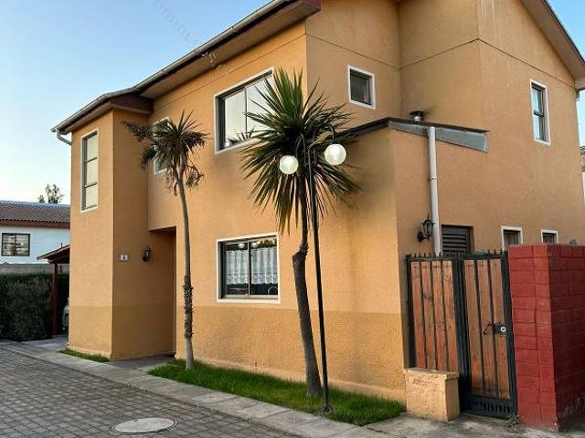 ARRIENDO HERMOSA CASA CERCA ESTACION, CENTRAL VILLA ALEMANA