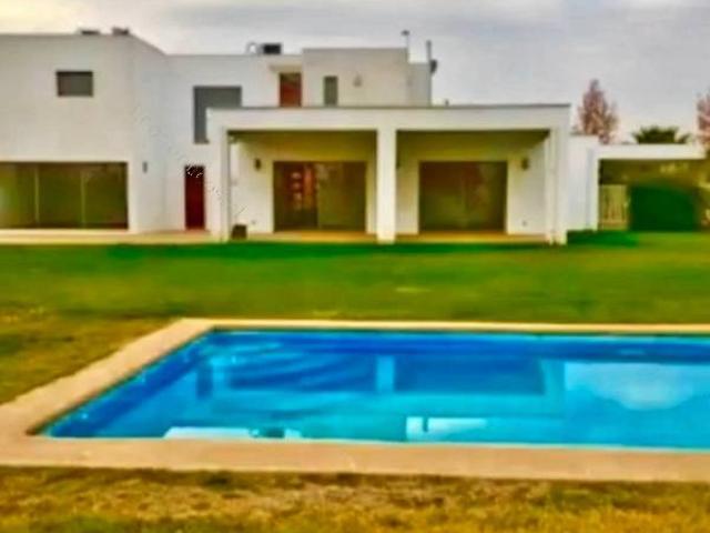 Arriendo Hermosa Casa en Club de Golf Los Lirios