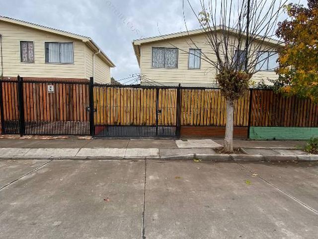 Arriendo hermosa casa en hacienda Los conquistadores