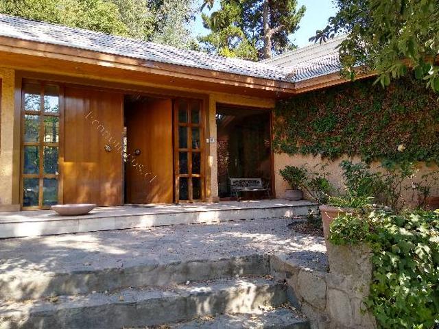 ARRIENDO HERMOSA CASA SECTOR EXCLUSIVO ARRAYAN
