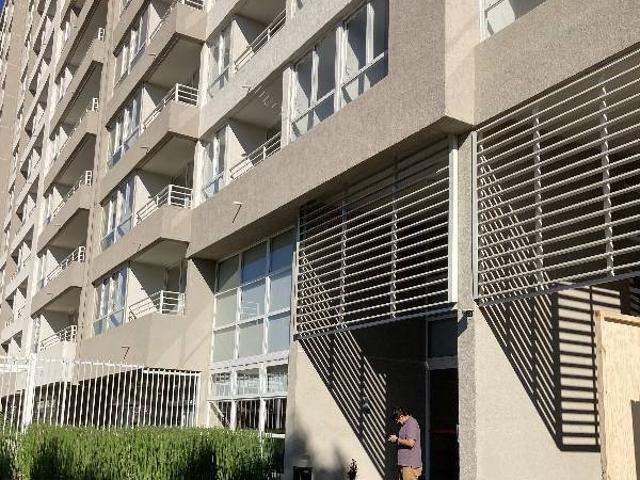Arriendo Hermoso Departamento 2 Dormitorios Estacionamiento