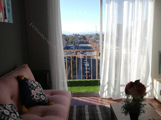 Arriendo hermoso departamento amoblado Los Poetas