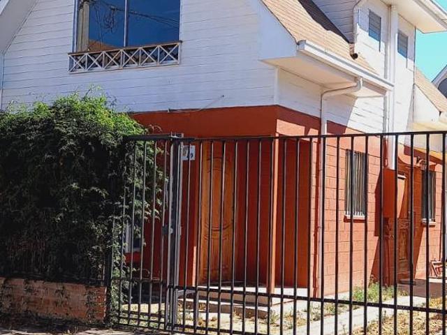 Arriendo linda casa en cpndominio barrio norte Villa Alemana