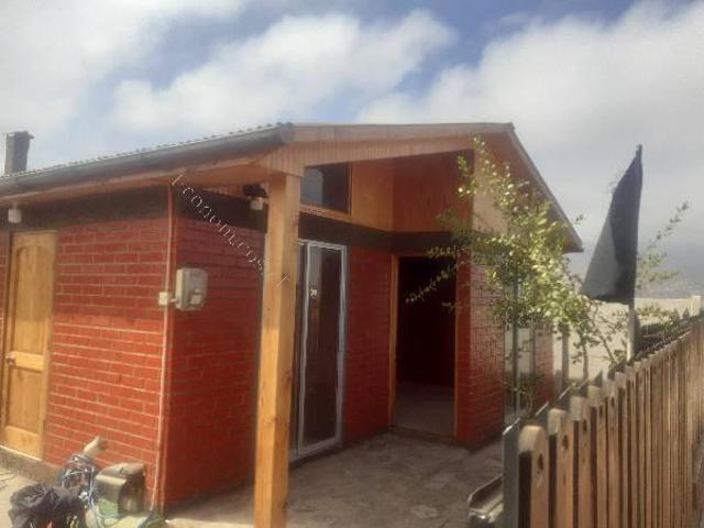 ARRIENDO LINDA CASA LADRILLOS LA LIGUA