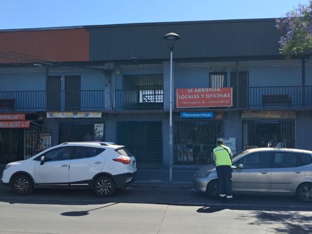 Arriendo Locales Comerciales 18m² | Metro Plaza Puente Alto | Alta Exposición