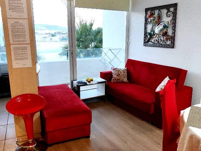 Arriendo mensual departamento amoblado