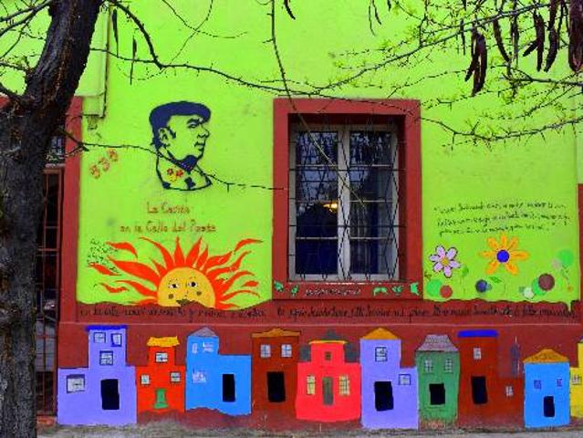 ARRIENDO MI CASA EN LA CALLE DEL POETA