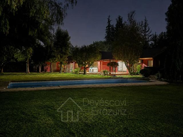 Arriendo Parcela Con 2 Casas Y Piscina Chicureo Norte