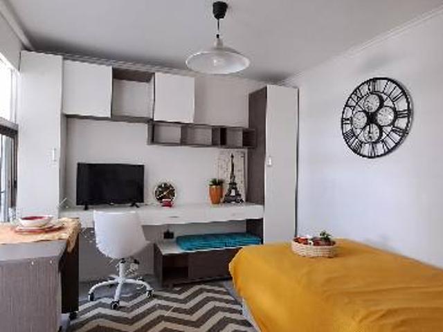 Arriendo pequeñito depto interior e independiente
