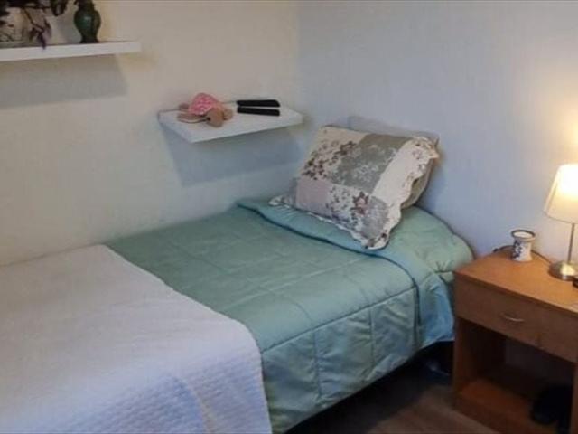 Arriendo pieza con baño privado en depto amoblado