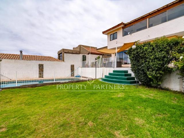 Arriendo Residencia Con Pequeño Spa Privado En El.