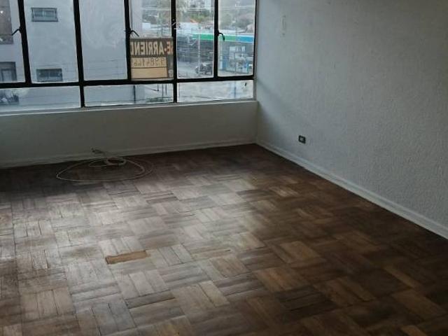 Arriendo soleado y luminoso