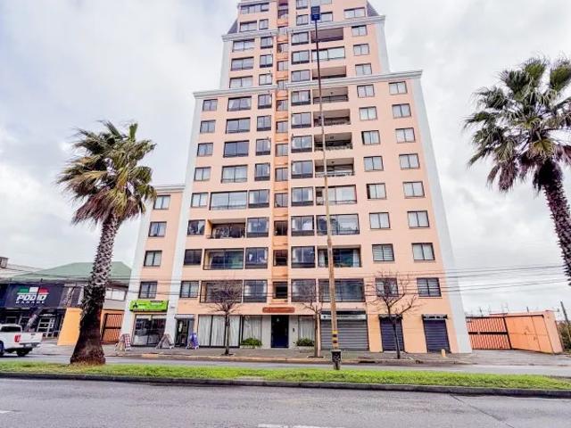 Arriendo/venta amplio depto. frente a sanatorio alemán