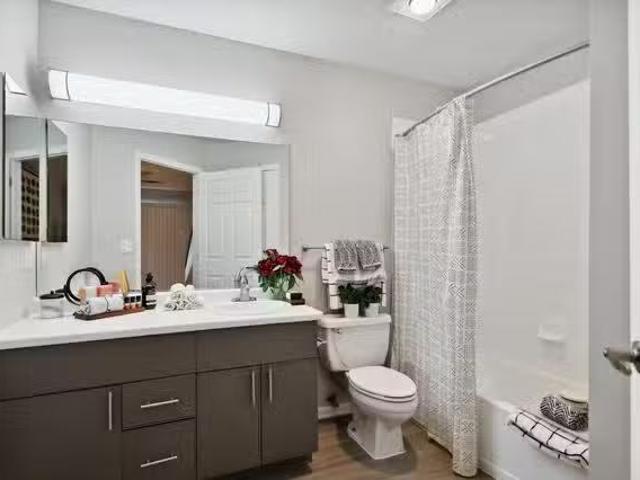 Arrive at Stamford, 100 Morgan St, Strawberry Hill 1 Bedroom.