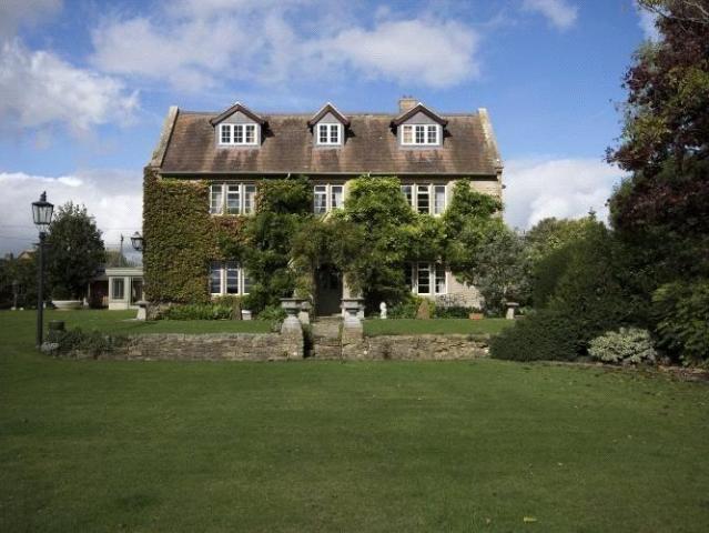 Arrochar, Merton, OX25 6 bed detached house to rent £5,500 pcm £1,269 pw