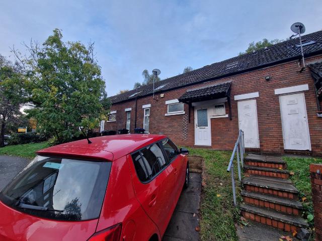 Arrow Head Road, Northampton NN4, Property to rent, £1,350 pcm | PrimeLocation