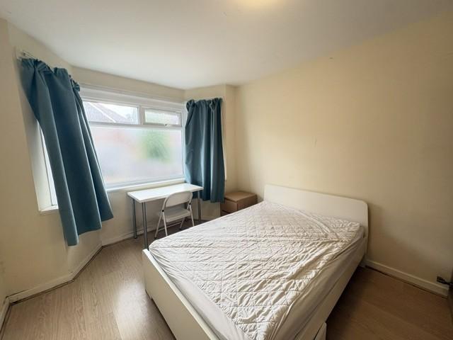 Arrowsmith Avenue, Worcester WR2 1 bed in a house share to rent £550 pcm £127 pw