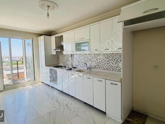 Arstu Gm Gülçin'den Bahçelievler 'de Kiralık 3+1 Daire