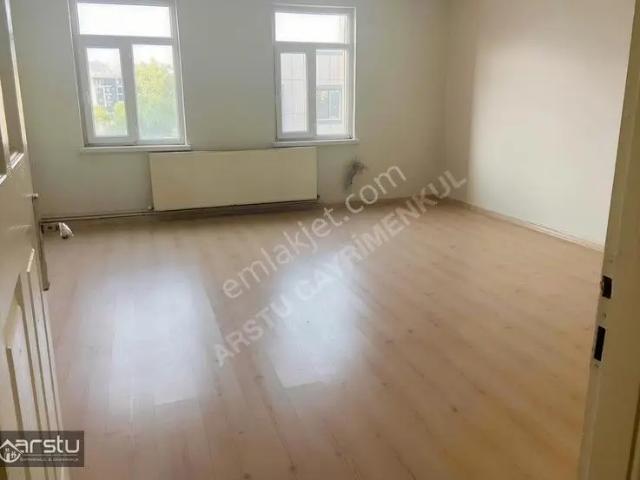 Arstu Gm Haliseden Eskısarayda Kiralık 3+1 Daire