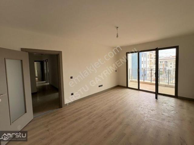 Arstu Gm Özcan Dan Karapınar Da Kiralık Daire
