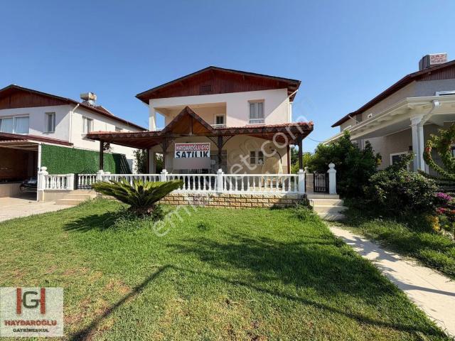 Arsuz Gökmeydan Yıldız Sitesi Eşyalı Satılık 3+1 Villa