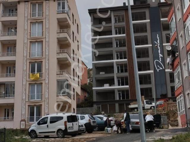 Ars Emlak Dan Belediye Arkası Çarşı Merkez De Kiralık 3+1