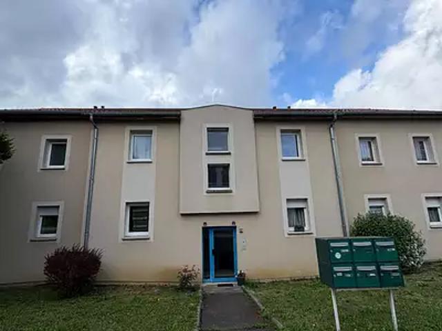 Ars sur Moselle 57130 Achat / Vente appartement 3 pièces t3 au dernier étage cave
