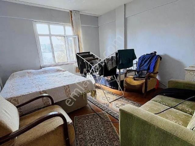 Arsa Tapulu 3+1 Satılık Ara Kat Daire