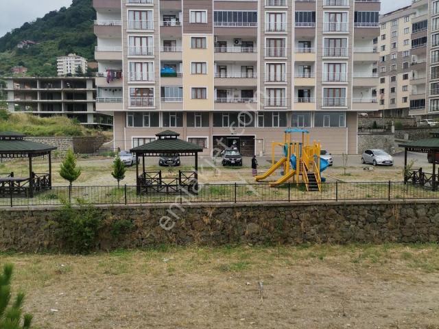 Arsin Güzelyalı Merkezde Kiralik 1+1 Dogalgazli Daire