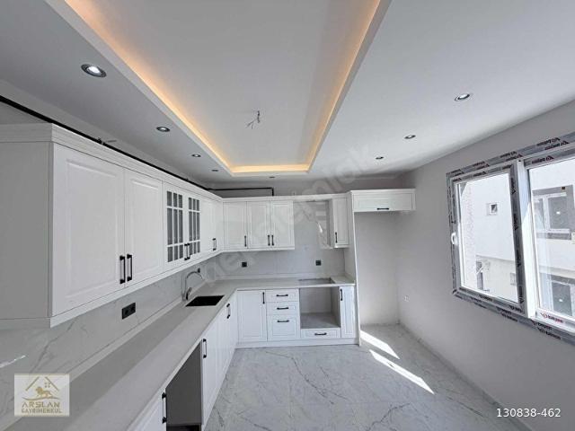 ARSLAN GAYRİMENKUL DEN SIFIR KİRALIK 2+1 DAİRE