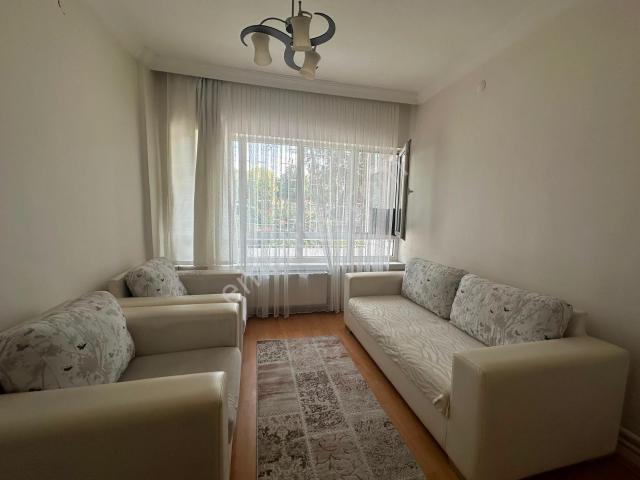 Arslan Emlak'tan 3+1demetevler Metro Yakını Eşyalı Kiralık Daire