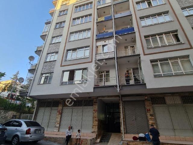 Arslan Emlak'tan Asansörlü Otoparklı 3+1 Kiralık Daire