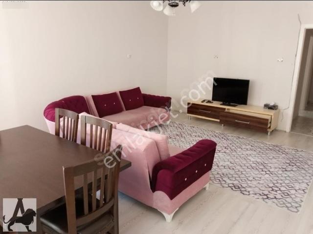 Arslan Emlak'tan Eşyalı 3+1 Ara Kat Metroya Yakın Yapılı Kiralık