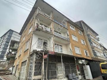 Arslan Emlaktan Karşıyakada 2+1 Manzaralı Kiralık Daire