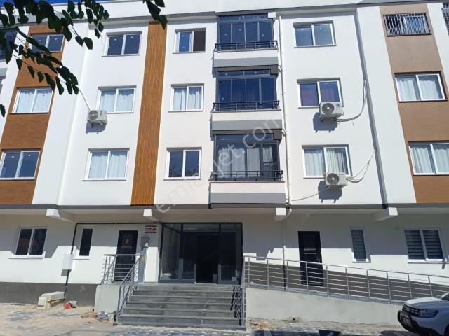 Arslanpaşa Mahallesi Kiralık Sıfır 2+1