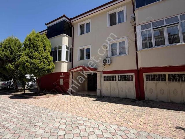 Artul Sitesinde Geniş 2+1 Kiralık Daire!