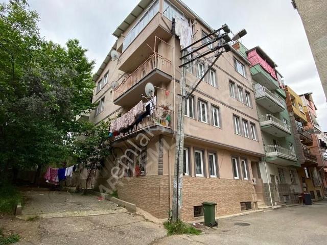 Artı'dan Hüdavendigar'da 4 Daireli Komple Satılık Bina