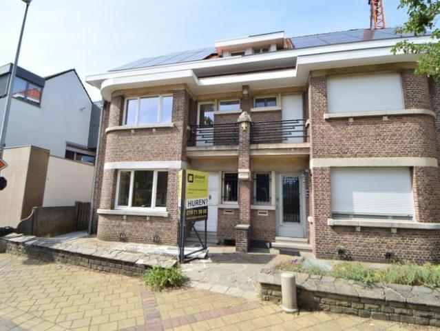 Art deco woning met 5 slaapkamers