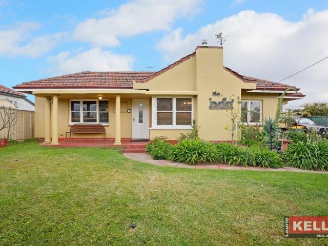 ART DECO CHARACTER HOME WITH CUSTOM AVALON STABLES