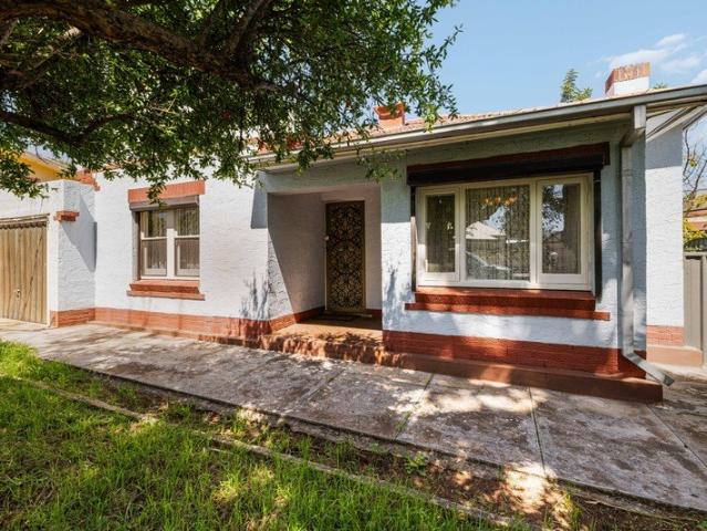 Art Deco Charm With Room To Reimagine!