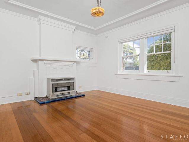 Art Deco Charm in the Heart of Armadale